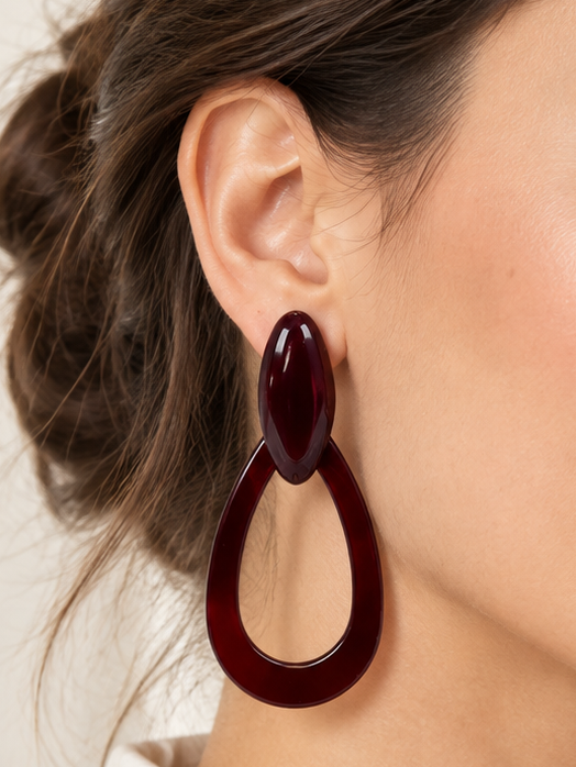 Boucles d’oreilles clips goutte en résine – 7,5 cm