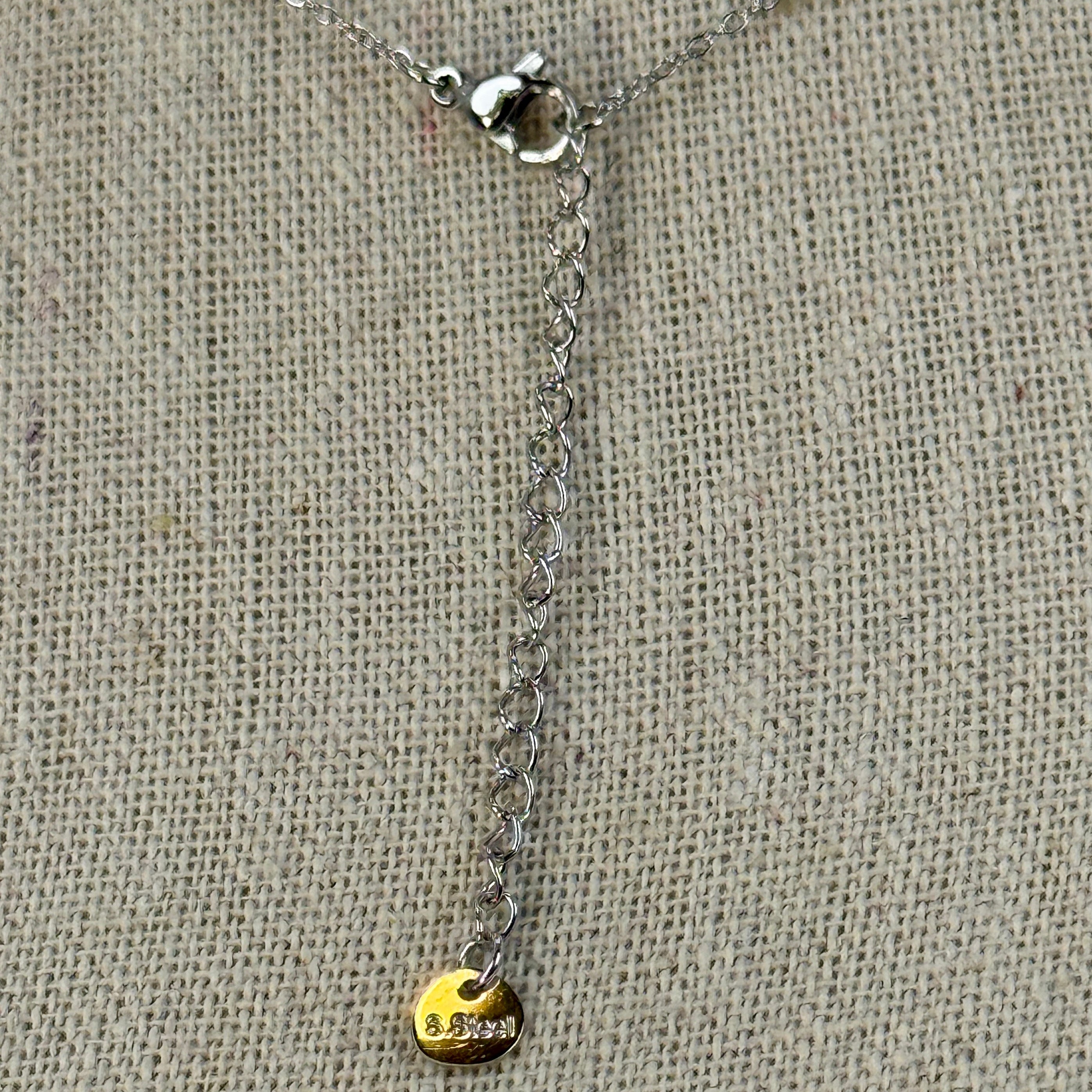 Collier Y argenté en acier inoxydable – Chaîne réglable avec pendentif chaîne d'ancre.