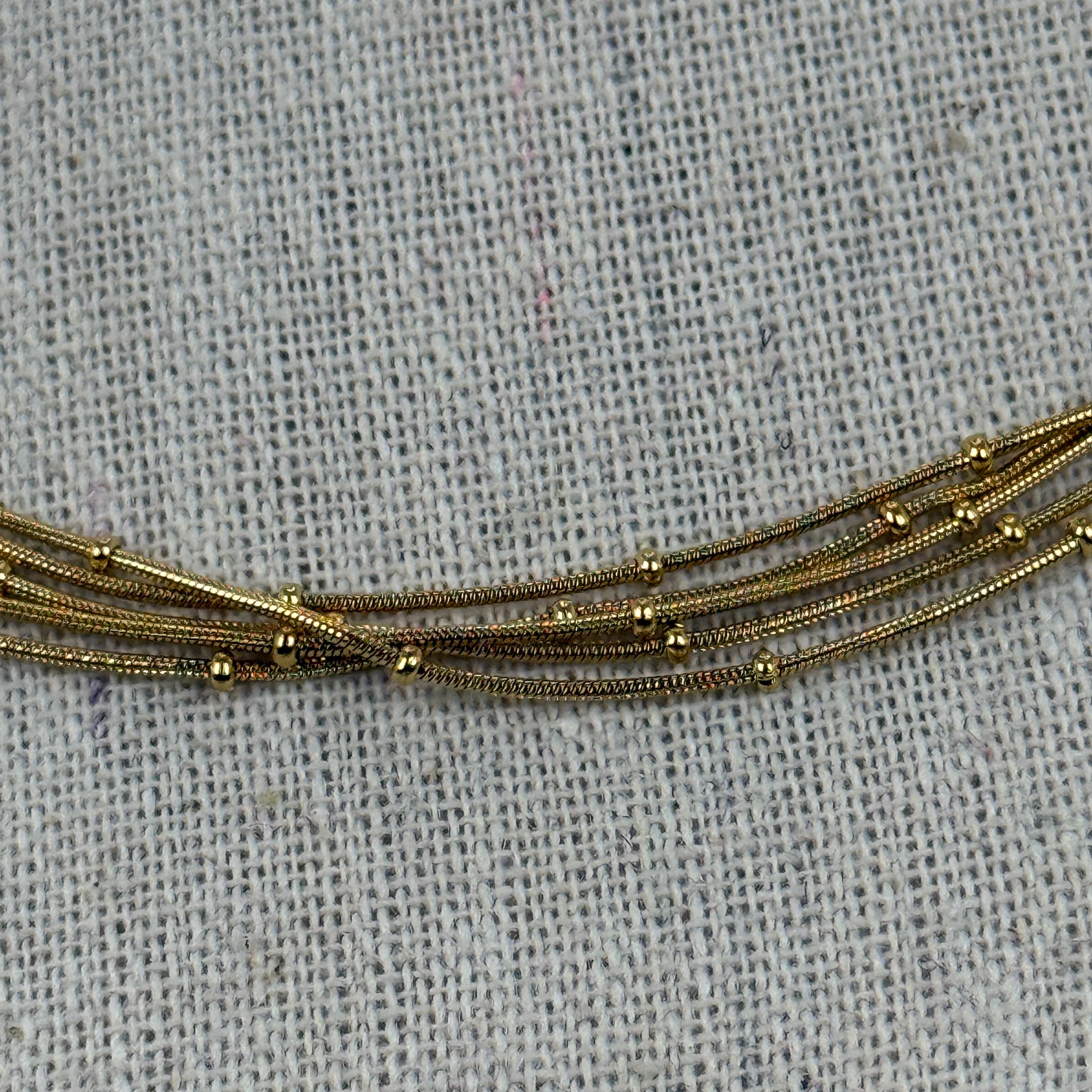 Collier multi-rangs acier inoxydable argent & or – Chaînes perlées élégantes