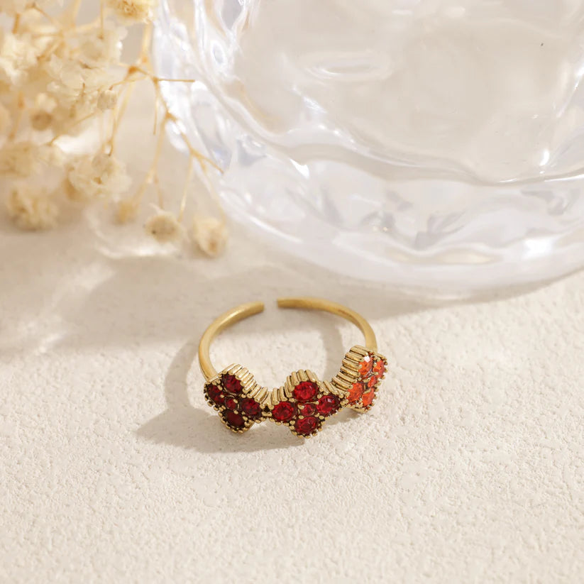 Bague Chance rouge en acier inoxydable doré