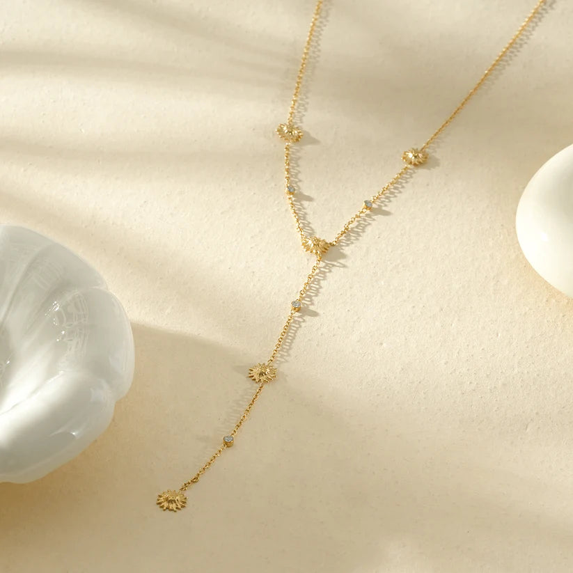 Collier Chaîne Fine Dorée en Y Multi Soleils | Acier Inoxydable