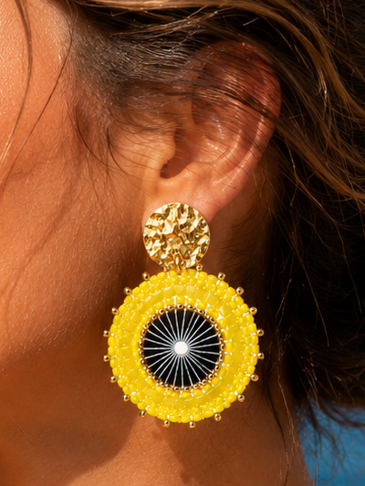 Boucles d’oreilles perlées jaunes bohèmes – diamètre 4 cm