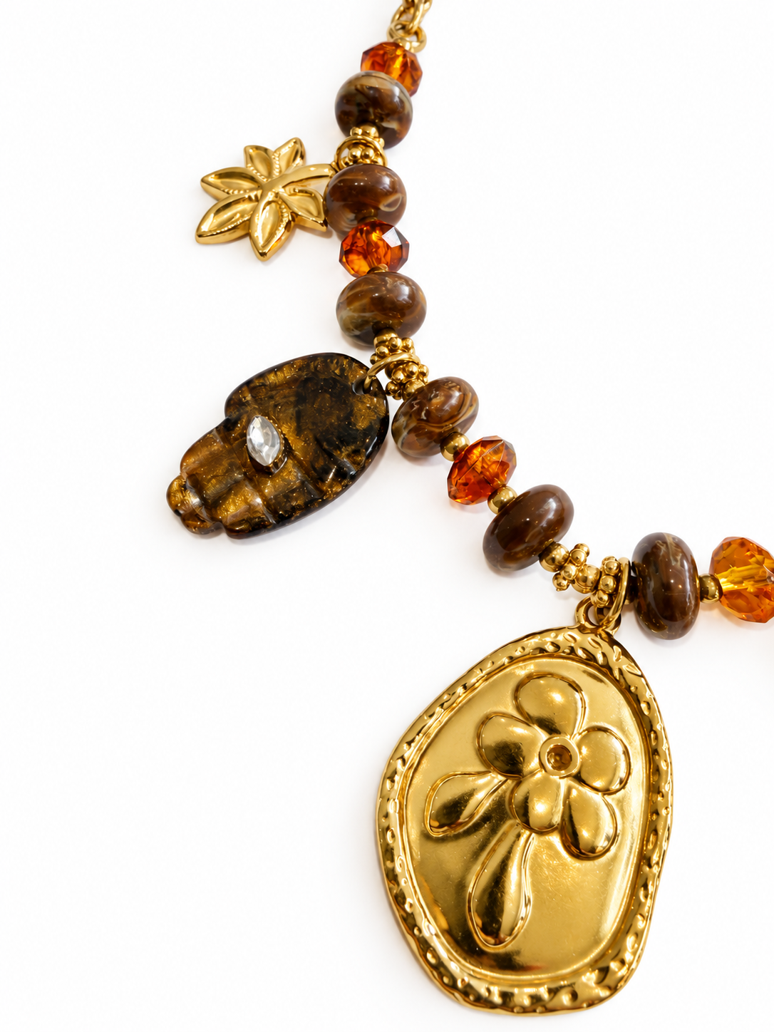 Collier doré à breloques fleuries et perles brunes en acier inoxydable