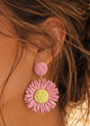 Boucles d’oreilles fleur rose et jaune diamètre 4cm – Douceur bohème et élégance estivale 🌸☀️