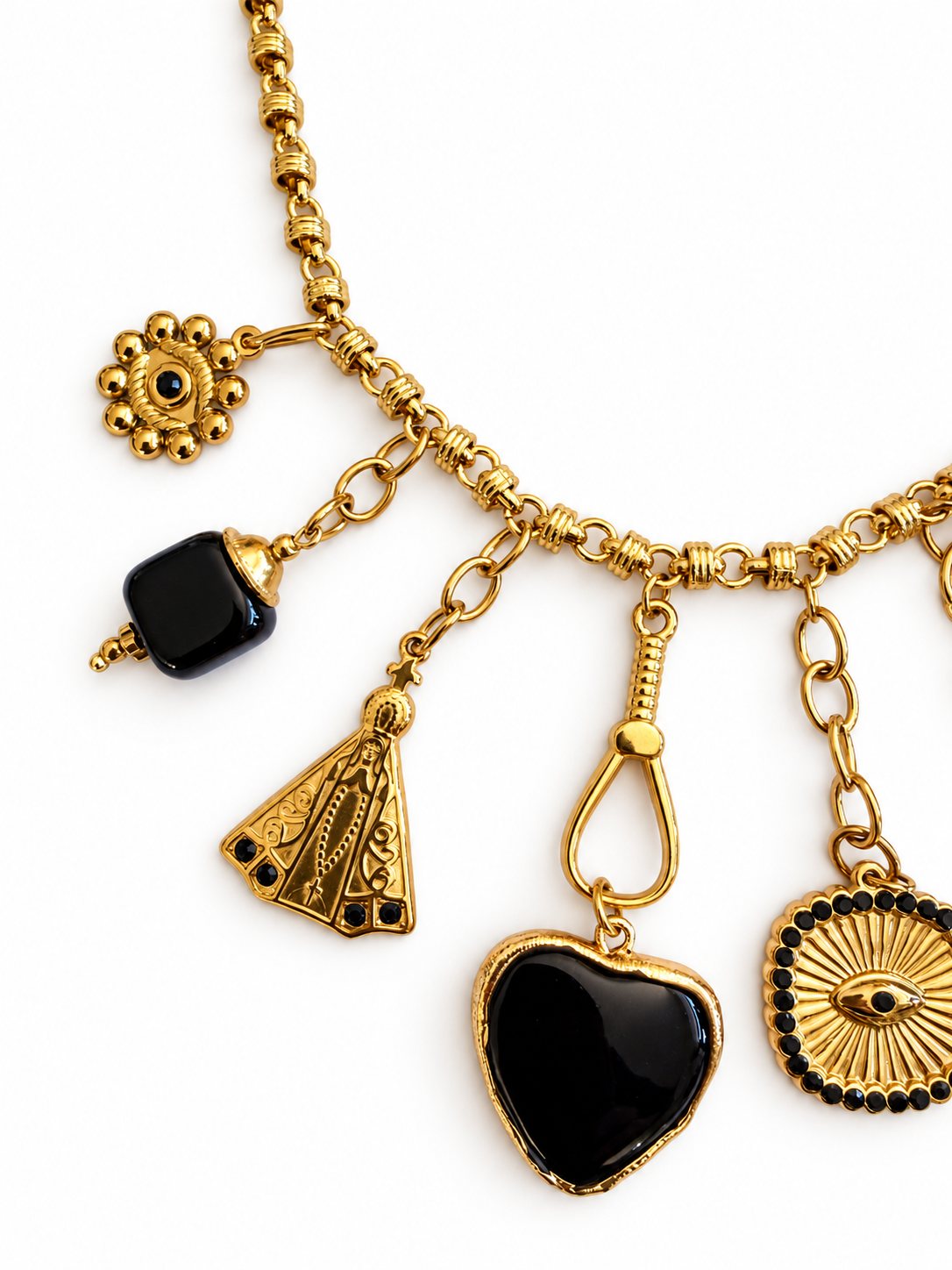 Collier breloques cœur noir et médaillons en acier inoxydable doré