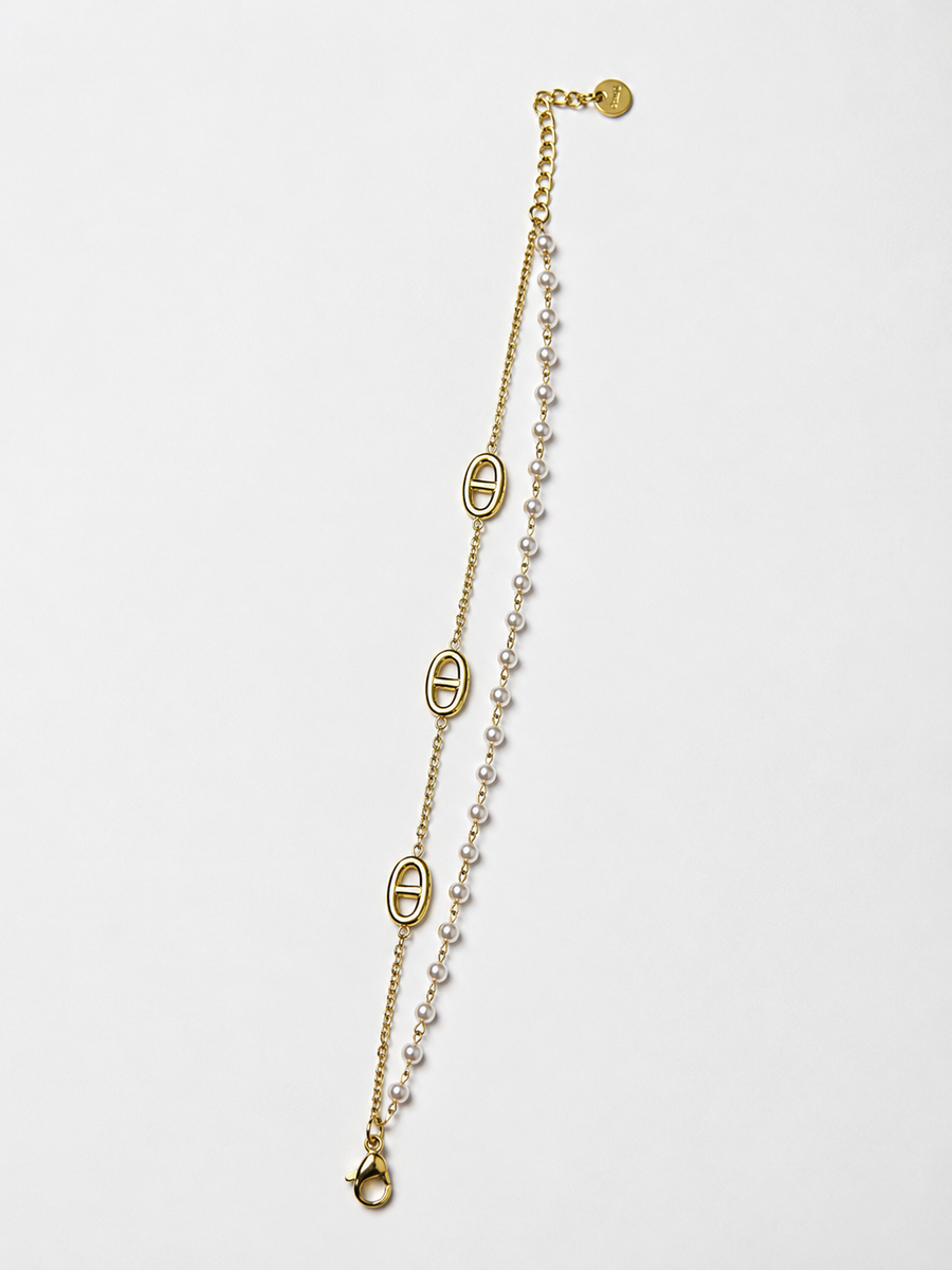 Bracelet chaîne d'ancre et perles blanches – acier doré