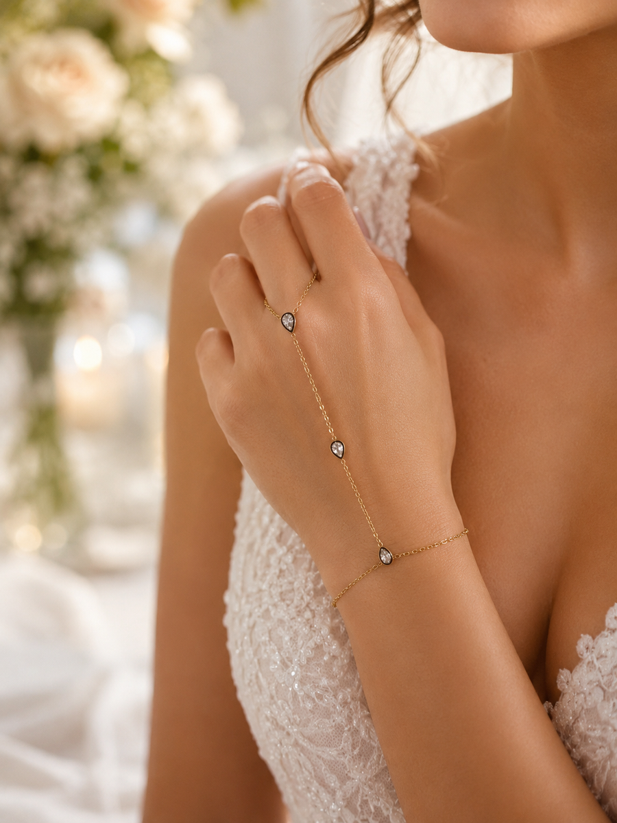 Chaîne de main dorée strass – Acier inoxydable réglable