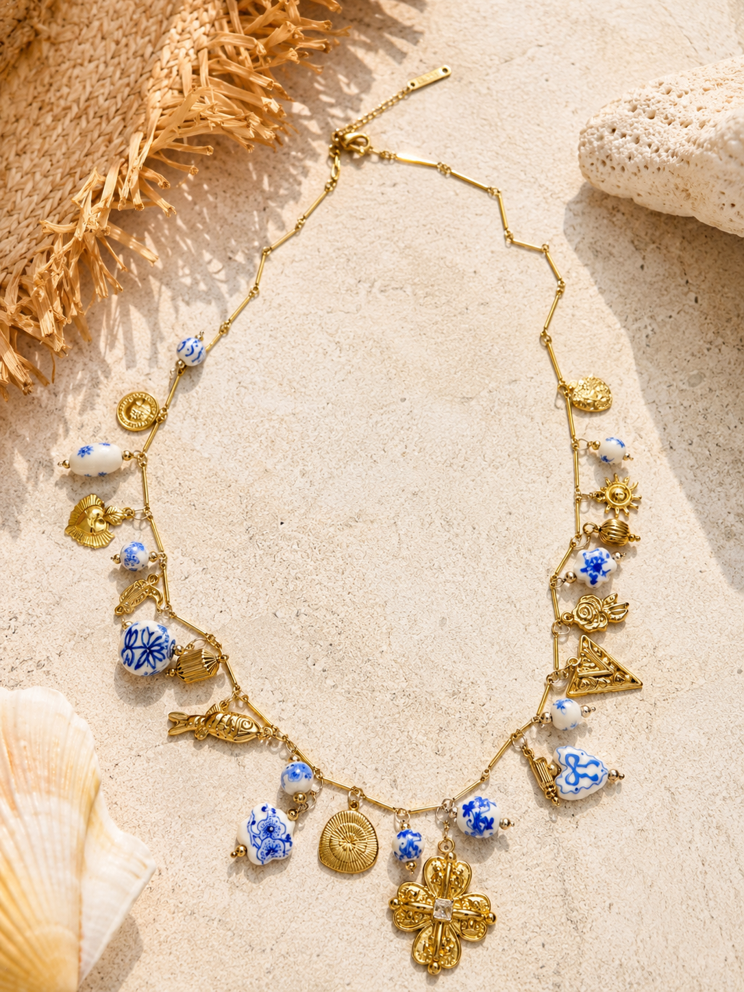Collier Sautoir Breloques en Acier Inoxydable Doré – Style Bohème Chic