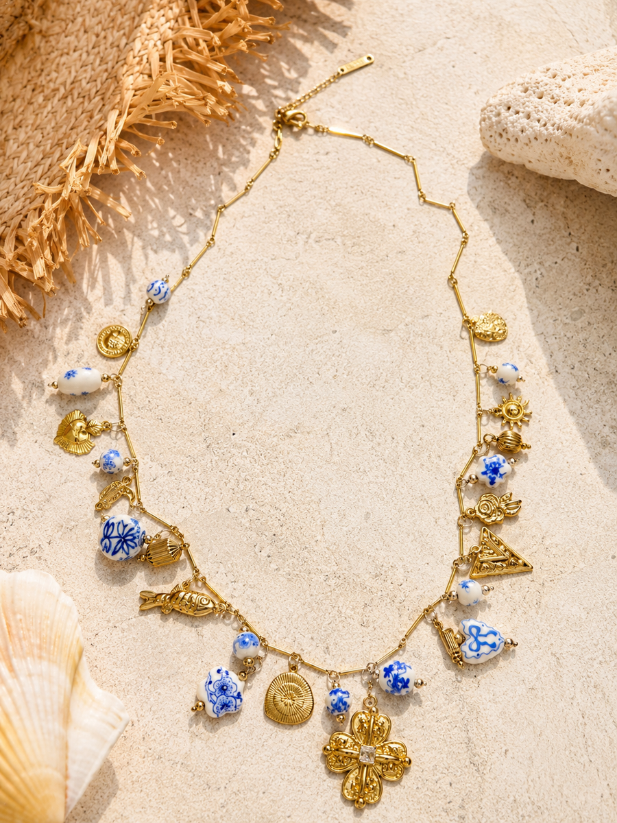 Collier sautoir breloques dorées perles bleues – acier inoxydable