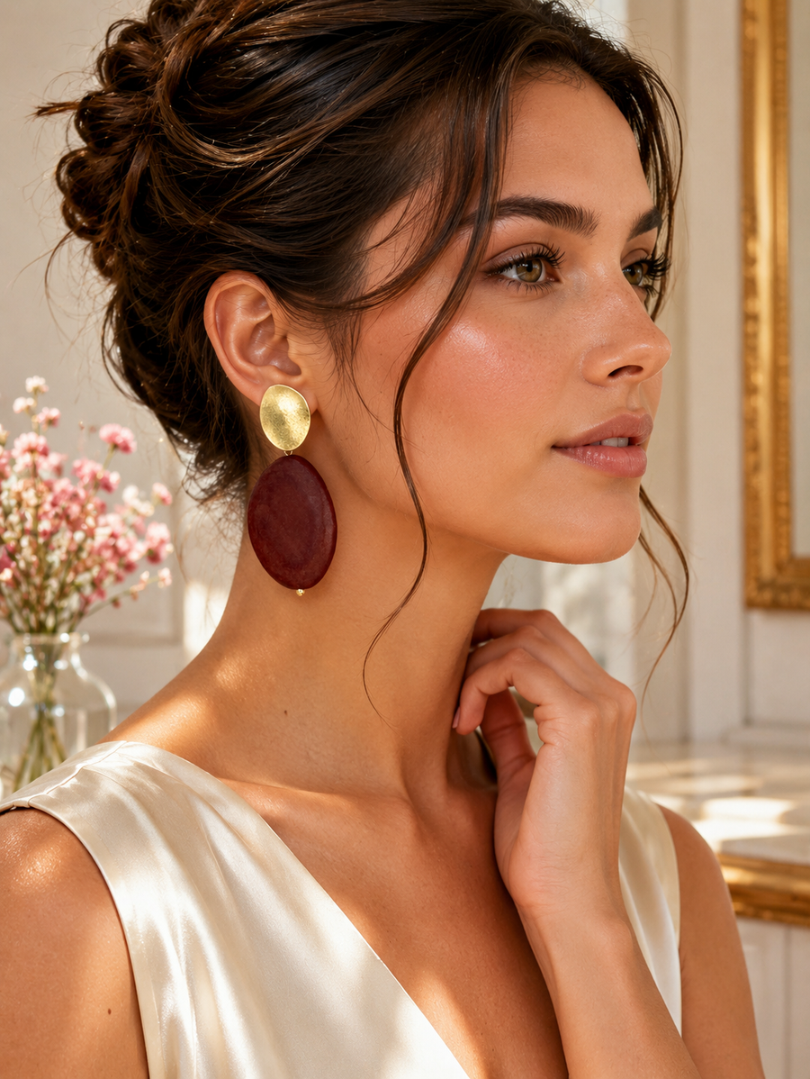 Boucles d'oreilles Clips Galets en Bois noir, marron ou bleu.