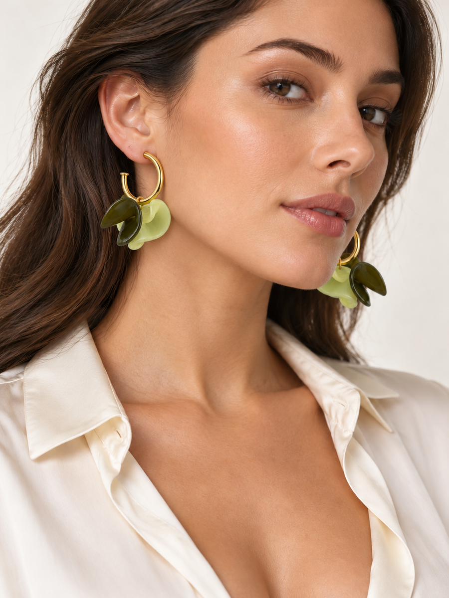 Boucles d’oreilles créoles à pétales ondulés en acier inoxydable doré – 4 coloris, 5 cm