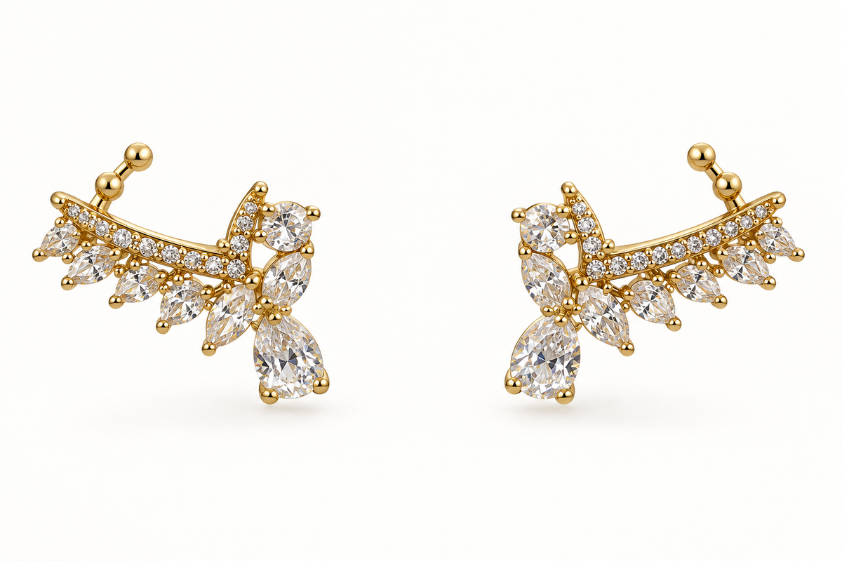 Boucles d’oreilles montantes feuillage en acier inoxydable doré et oxyde de zirconium