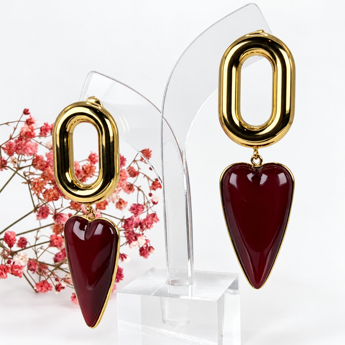 Vergoldete Edelstahl-Ohrringe – Glänzendes rotes Herz, modernes Design