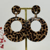 Ronde Resin Panter Oorhangers.