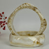 Bracelet en résine – Diamètre intérieur 6,5 cm – Forme sculptée – Plusieurs coloris disponibles.