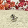Meerjungfrauen-Schwanz-Piercing – gold-/silberfarbener Stecker aus Edelstahl.