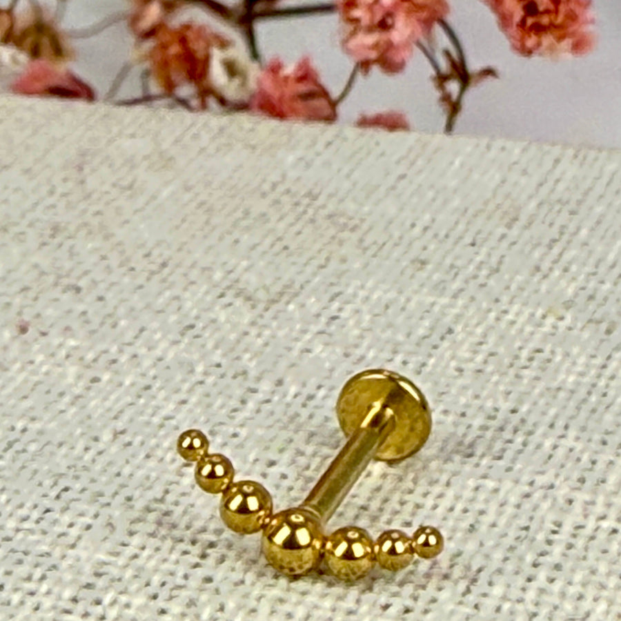Gouden bolletjespiercing – Oorknopje van waterdicht roestvrij staal.