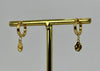 Mini creool oorbellen verguld met gehamerde ronde hanger – Verguld of verzilverd roestvrij staal.