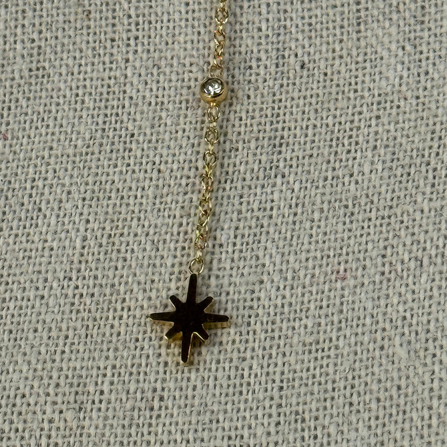 Verstellbare Lariat-Halskette mit Stern aus Edelstahl – Goldfarbene Kette mit Nordstern-Anhänger