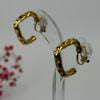 Ohrclips mit unregelmäßiger Textur in Gold oder Silber – Edelstahl