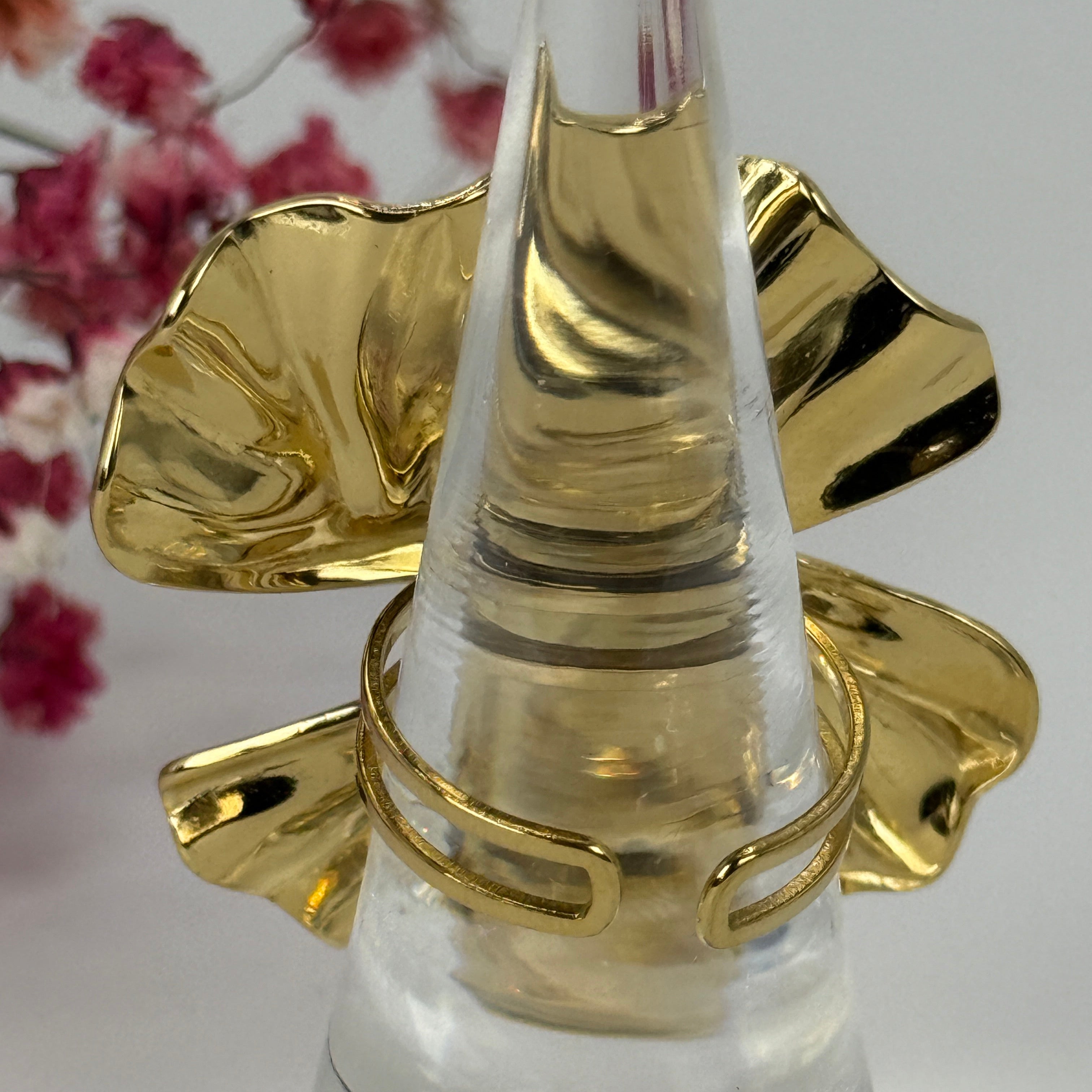 Verstellbarer Ring aus Edelstahl – Elegantes, gewelltes Blattdesign – Gold- oder Silberfinish