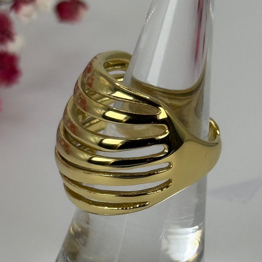 Bague ajustable ajourée en acier inoxydable dorée – Design sculptural – Anneau large élégant