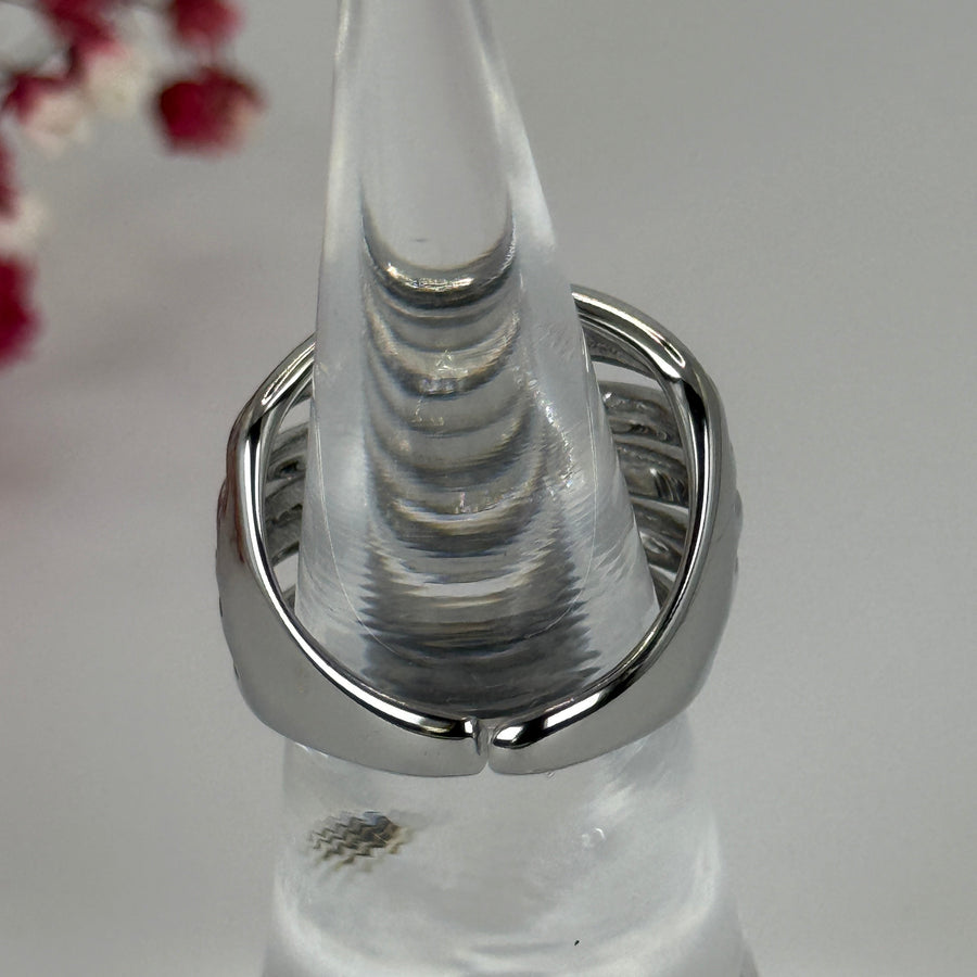 Bague ajustable ajourée en acier inoxydable dorée – Design sculptural – Anneau large élégant