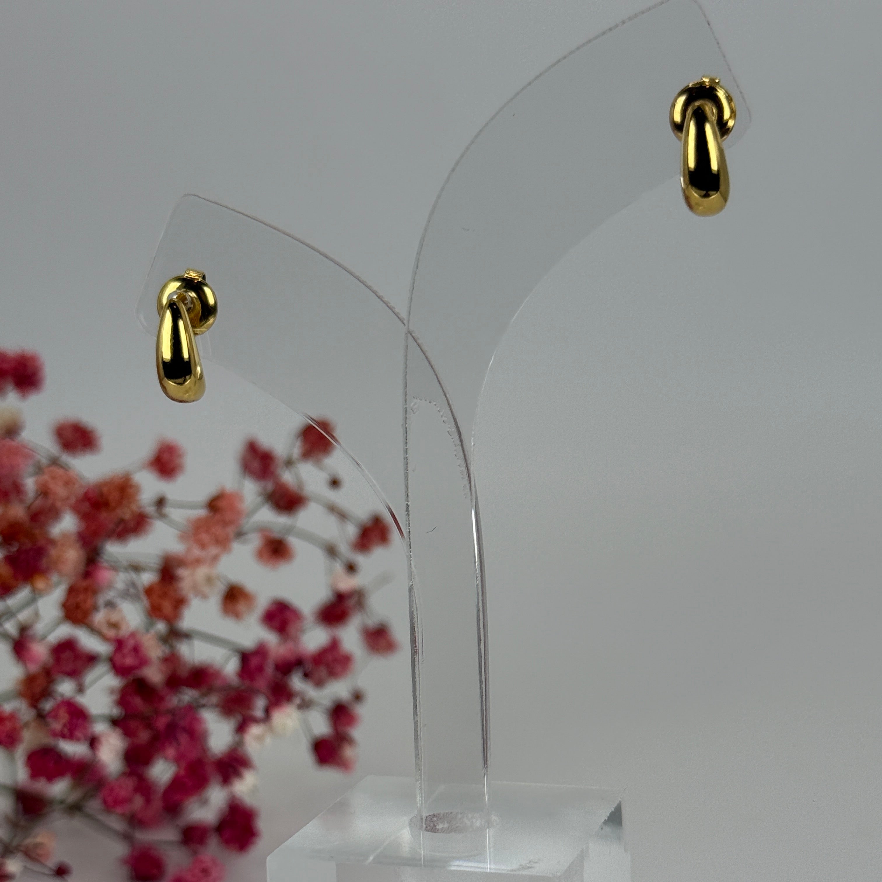 Boucles d’oreilles mini dorées en acier inoxydable – Goutte moderne minimaliste