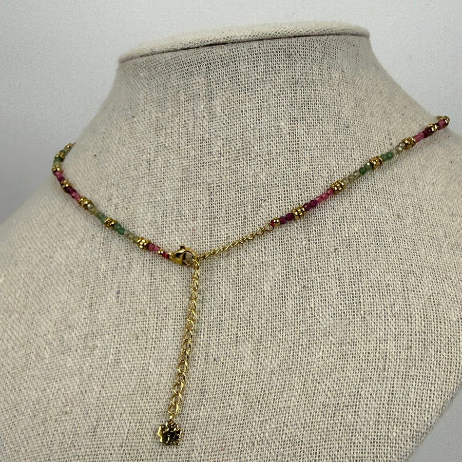 Collier perles fines multicolores & acier inoxydable doré – Bijou délicat femme