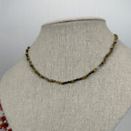Collier perles fines multicolores – Acier inoxydable doré – Ras-du-cou élégant