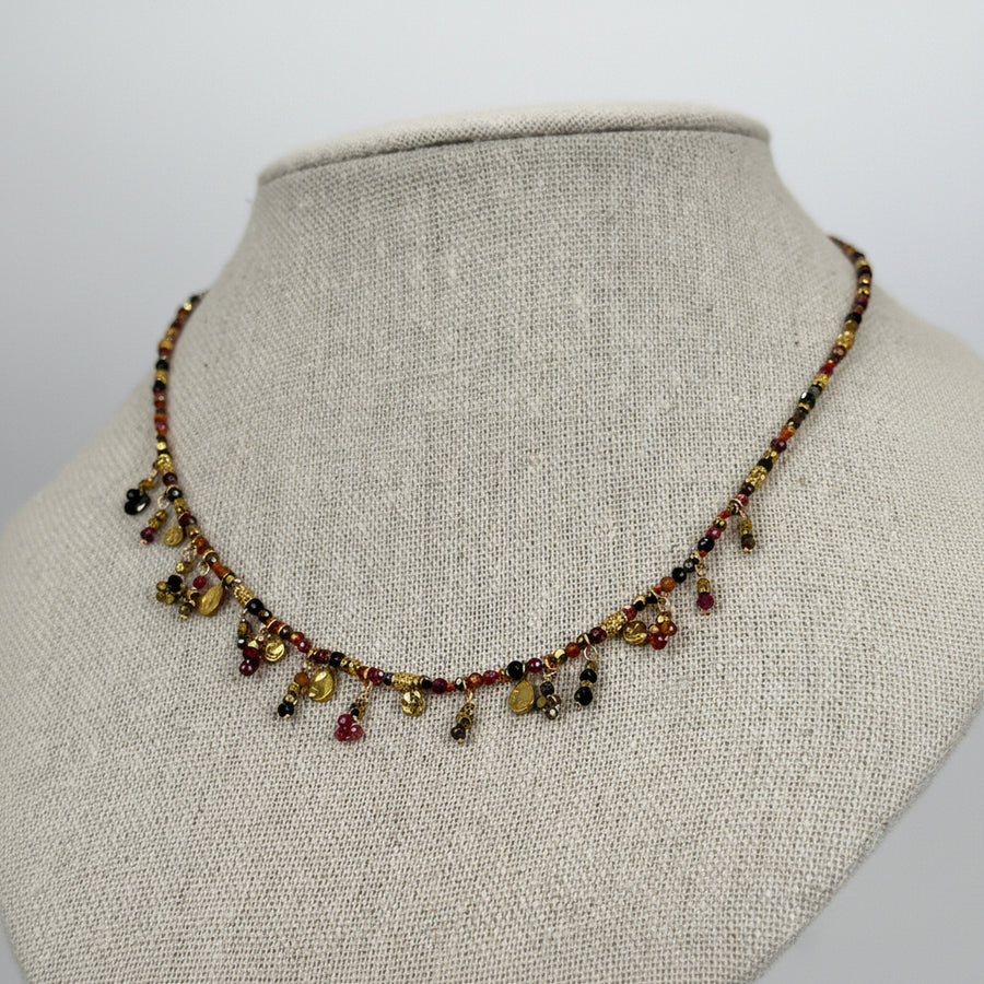 Collier pierre naturelle multicolore – acier inoxydable doré, breloques fines – Bijou tendance femme