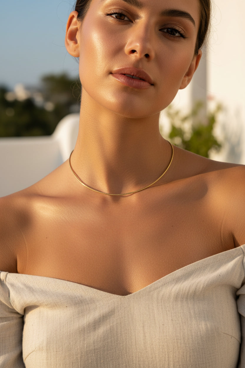 Collier fin et rigide en acier inoxydable doré – Minimaliste, réglable et résistant