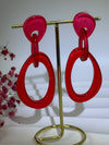 Boucles d’oreilles en résine à enfiler – Design goutte ajourée – 5 coloris