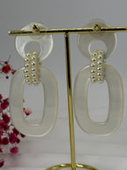 Boucles d’oreilles en résine à enfiler – Design ovale chic et coloré