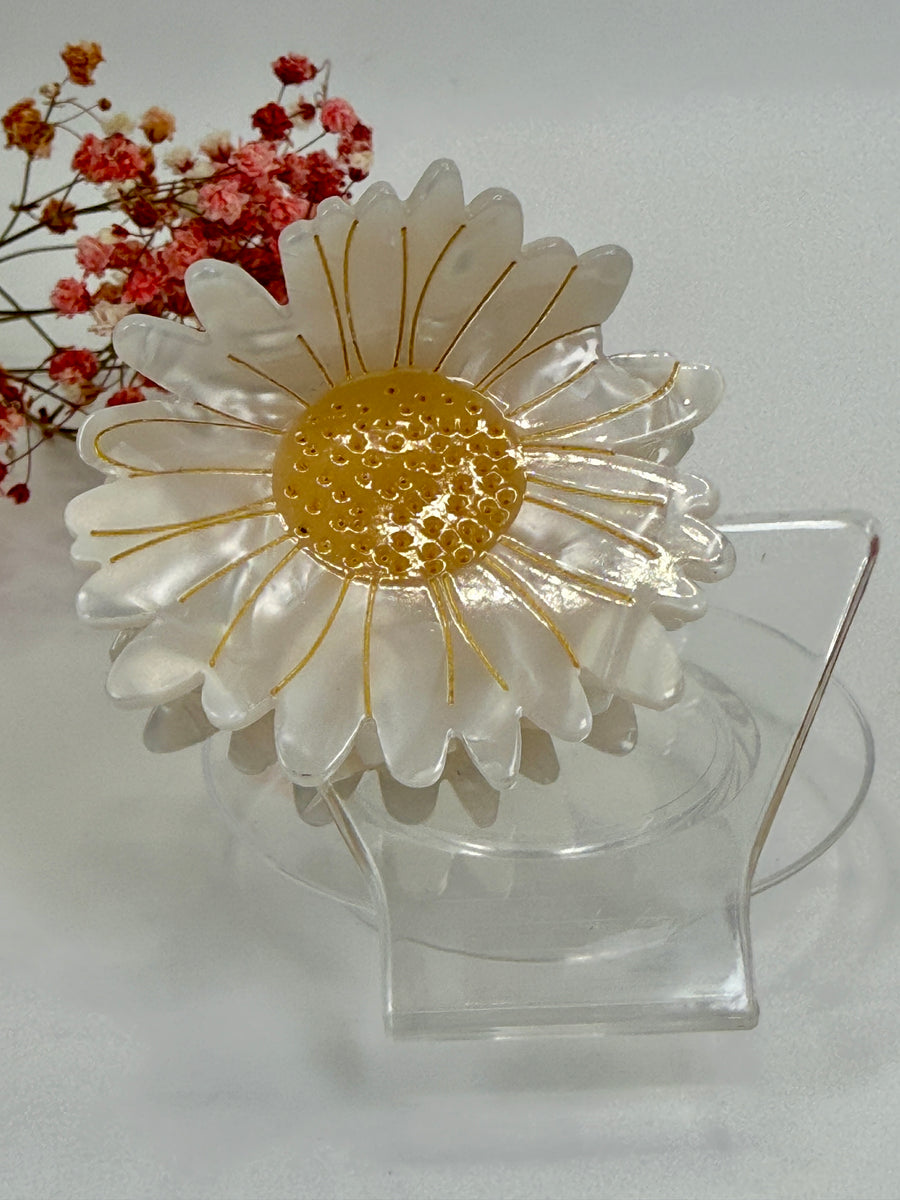 Pince à cheveux fleur marguerite en résine – 6,5 cm