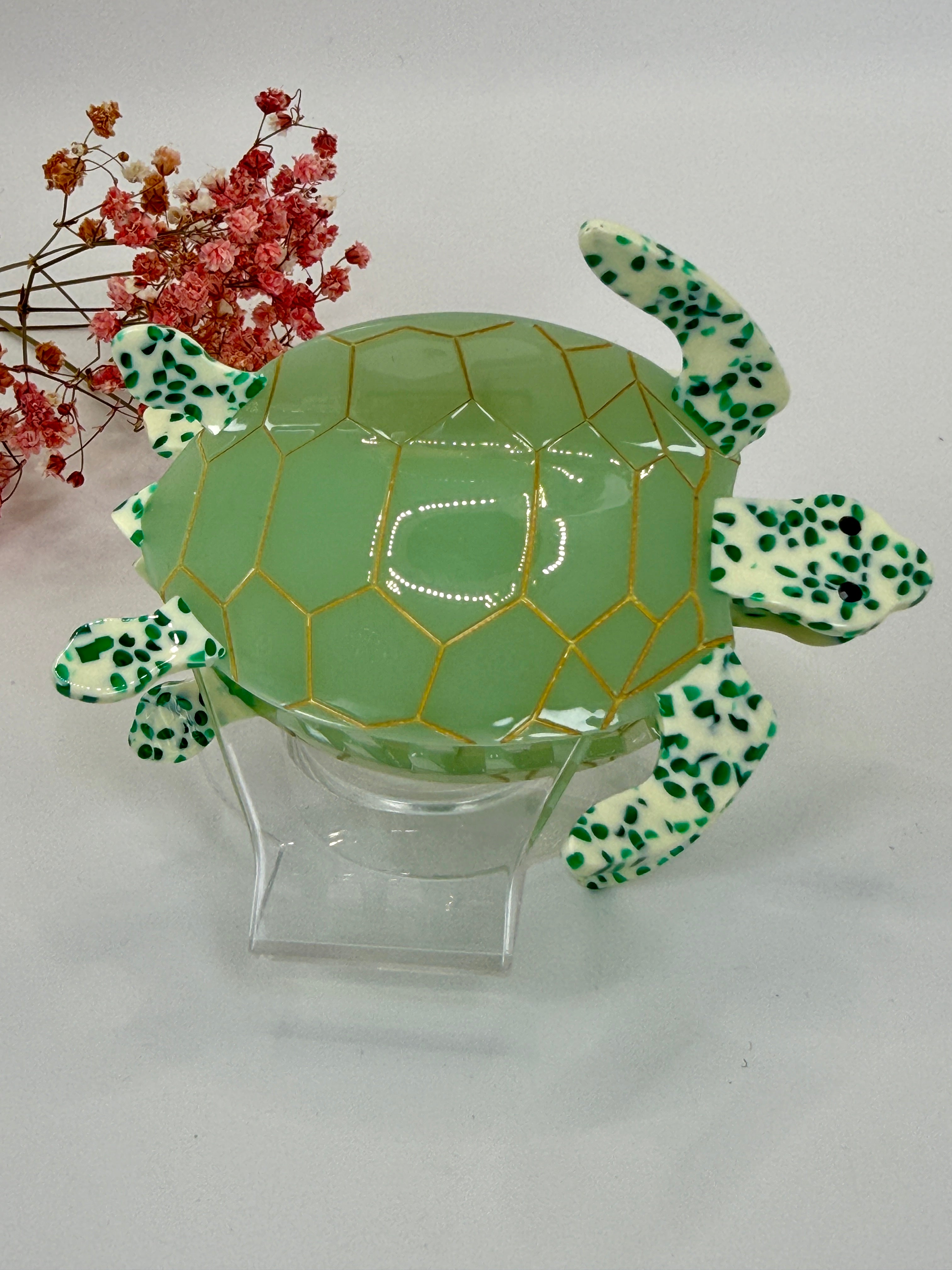 Pince à cheveux tortue verte et blanche en résine – 10,5 cm