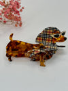 Pince à cheveux teckel tartan en résine – 9 cm