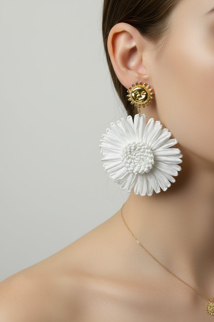 Boucles d’oreilles marguerites blanches ultra-légères – 6 cm