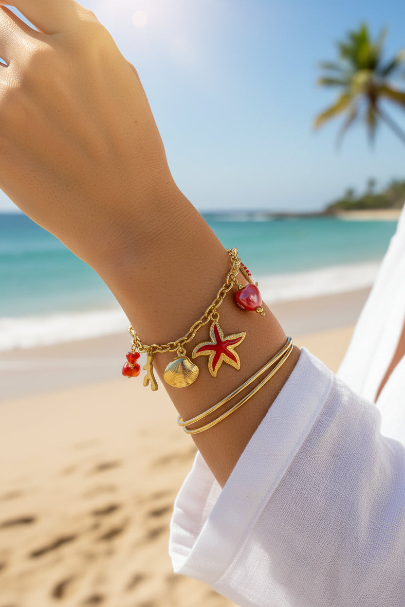 Bracelet charms marin rouge et coquillages en acier inoxydable doré ajustable