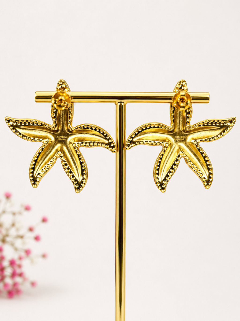 Boucles d’oreilles Étoile de Mer blanches – Acier inoxydable doré