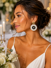 Boucles d'oreilles rondes perles blanches et bleu marine – style bohème