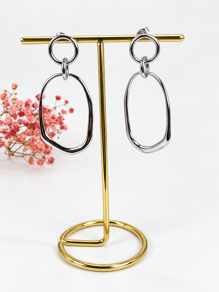 Boucles d’oreilles pendantes à anneaux irréguliers argentés – Acier inoxydable