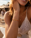 Bracelet chaîne d’ancre en acier inoxydable doré et corde rouge